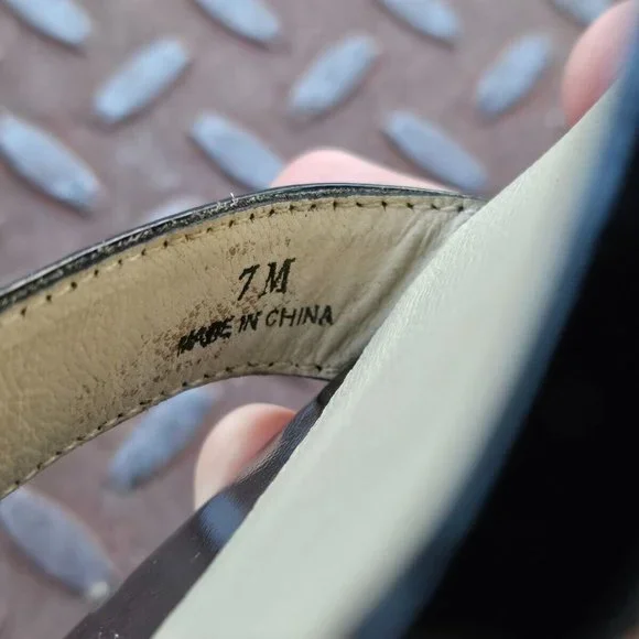 Charles David Women Heel Black Patent Leather Upper Sandal Strappy Shoes Size 7 - Picture 9 of 11